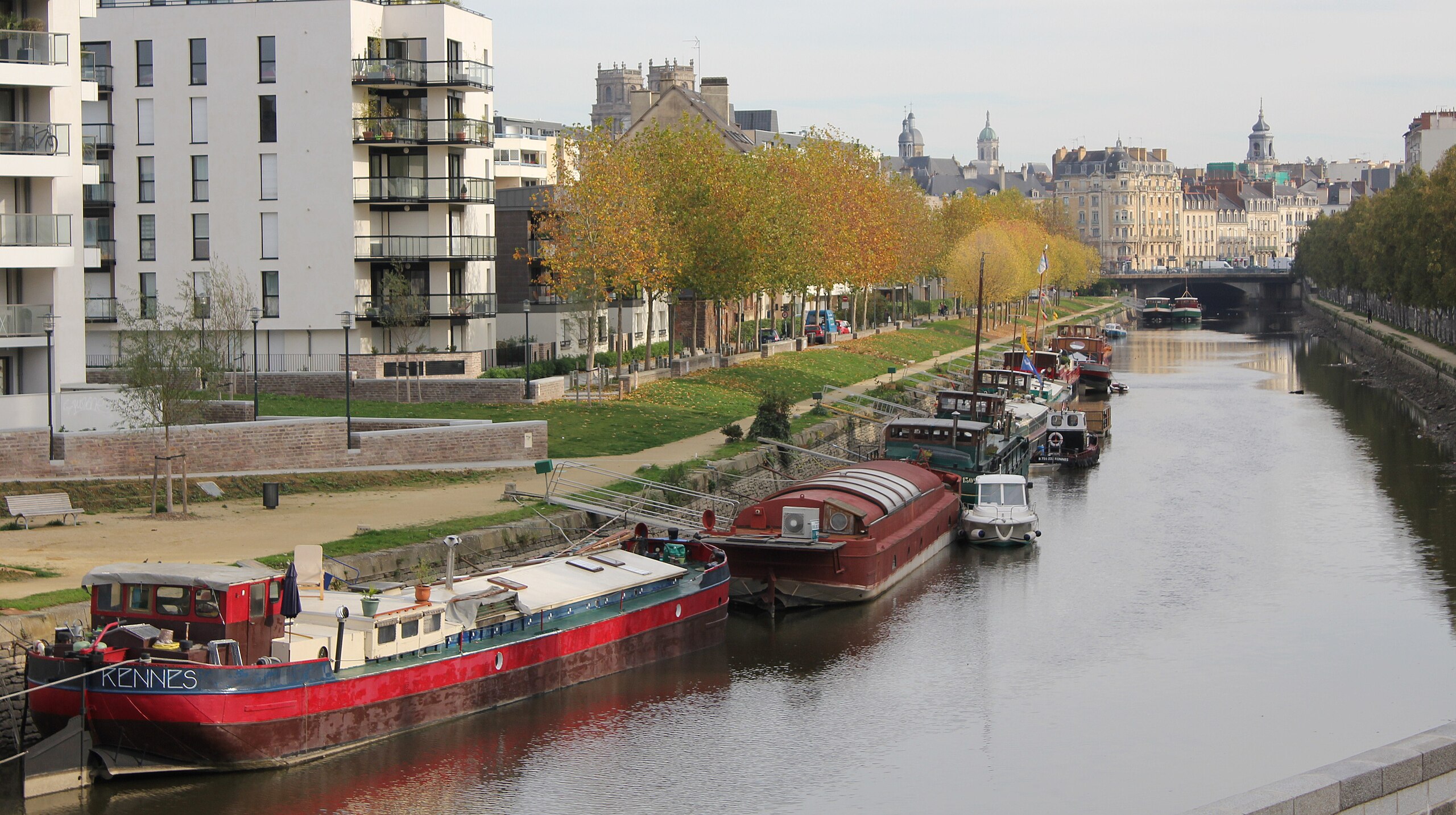 Wie Rennes seinen Fluss zurückholt – und warum Beton jetzt weichen muss