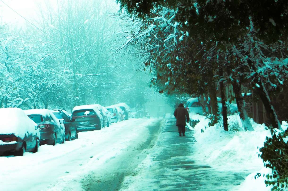 Schnee, Eis und diese trügerische Stille – warum der Norden Frankreichs den Fuß vom Gas nimmt
