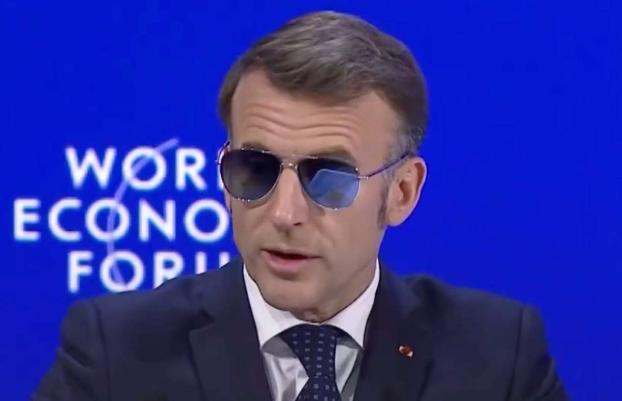 Wenn ein Accessoire zur Weltpolitik wird: Macrons Sonnenbrille und das Spiel mit der politischen Ästhetik
