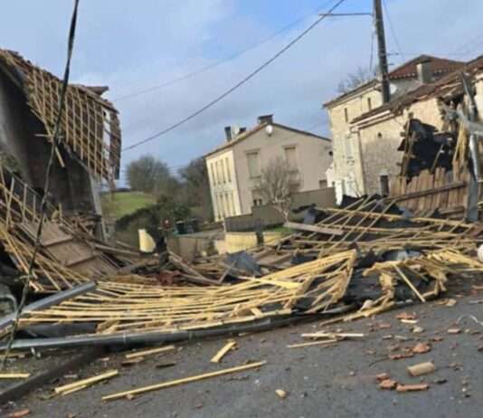 Ein Tornado, wenige Sekunden, ein Dorf im Ausnahmezustand Tornado_Riocaud_ScreenX