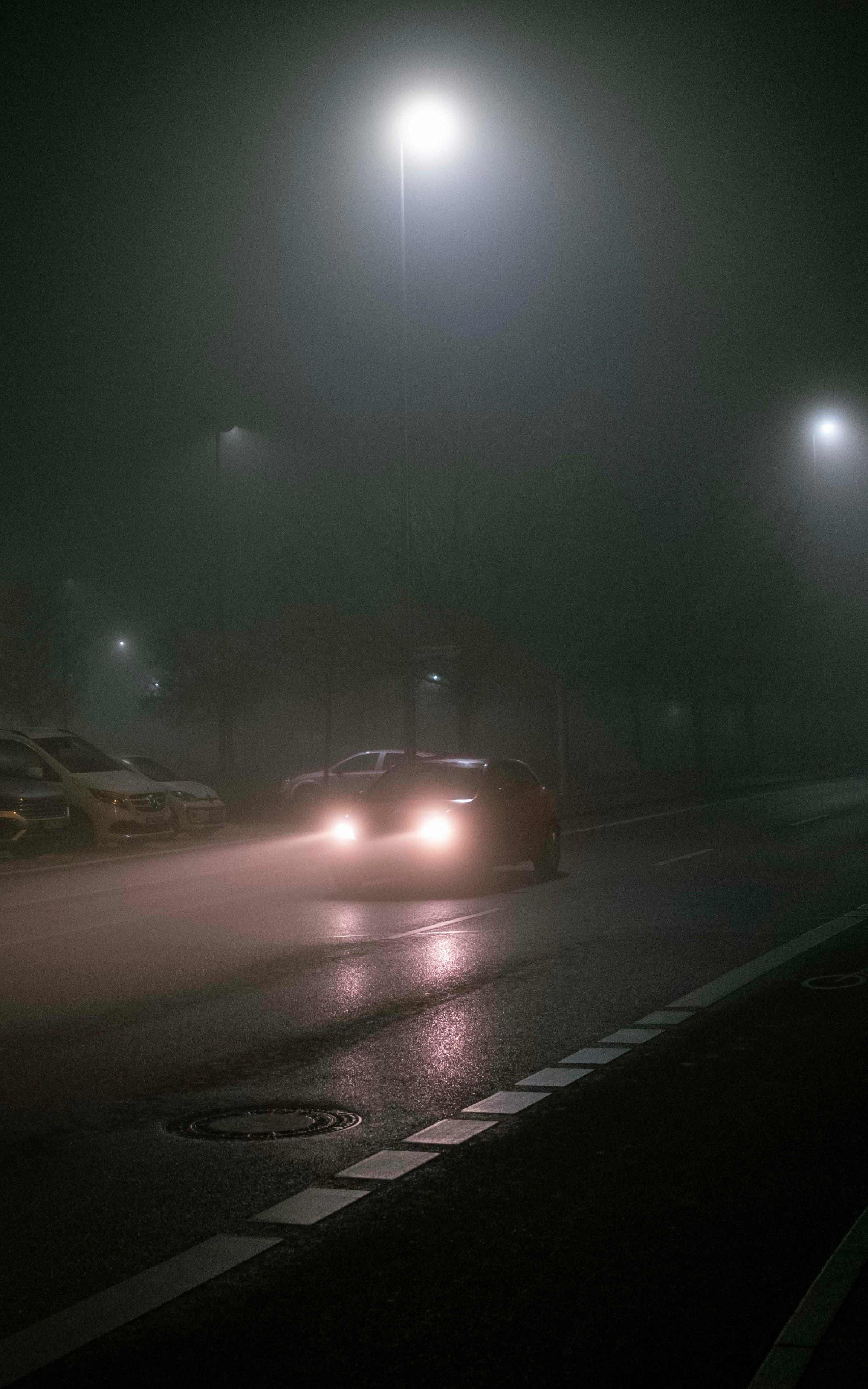 Wenn der Nebel gefriert und die Straße zur Falle wird – Serienunfälle in der Seine-Maritime