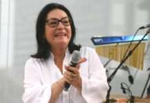 Eine Stimme für die Ewigkeit – Nana Mouskouri erhält den Ehrenpreis der Victoires de la Musique Nana_Mouskouri_2012_Wikipedia