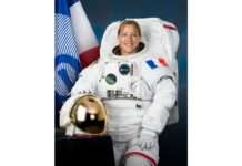Macrons Grussworte an Sophie Adenot und die Bedeutung der Raumfahrt Official_portrait_of_ESA_(European_Space_Agency)_astronaut_Sophie_Adenot_wearing_a_spacesuit_(jsc2025e073892_alt)