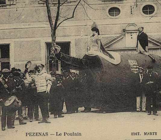 Pézenas im Ausnahmezustand – 800 Jahre Karneval zwischen Geschichte und Gegenwart Pézenas-Le-Poulain-Edit-Marty-1900-1925(1900-1925)-Wikipedia