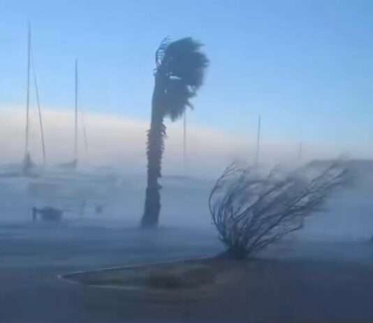 Sturm Nils legt Westen Europas lahm: Wenn Wind und Wetter die moderne Welt ausbremsen Sturmtief-Nils_Atlantik_ScreenX