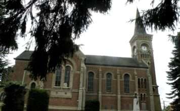 Drei Euro aus dem Mittelalter Église_Wargnies-le-Grand-Wikipedia