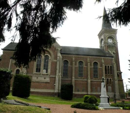 Drei Euro aus dem Mittelalter Église_Wargnies-le-Grand-Wikipedia