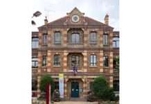 Gewalt gegen den Staat: Der Angriff von Fresnes als Symptom einer tieferen Krise Hôtel_ville_Fresnes_Val_Marne_Wikipedia