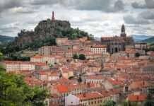 Pilger, Plattformen und ein stiller Wandel: Wie Airbnb Le Puy-en-Velay verändert Puy-en-Velay