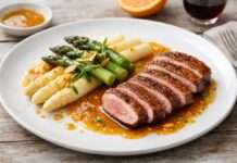 Es ist Spargelzeit – Spargel mit Entenbrust und Orangenreduktion Entenbrust-mit-Spargel-und-Orangenreduktion