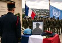 Tod im Schatten des Libanon-Konflikts: Frankreich ehrt gefallenen UN-Soldaten Französischer-UN-Soldat-getötet_Illustration