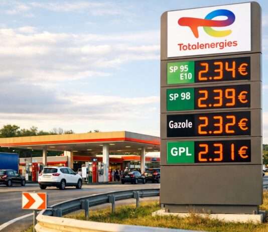 Wenn der Tank die Reise diktiert Kraftstoffpreise-Autobahn_Illustration