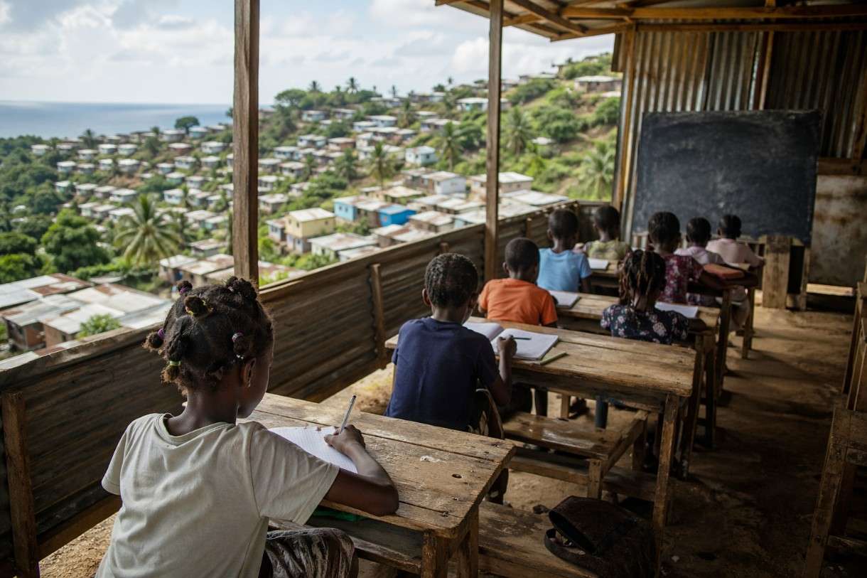 Mayotte am Limit: Wie ein französisches Département an der Schulfrage zu zerbrechen droht