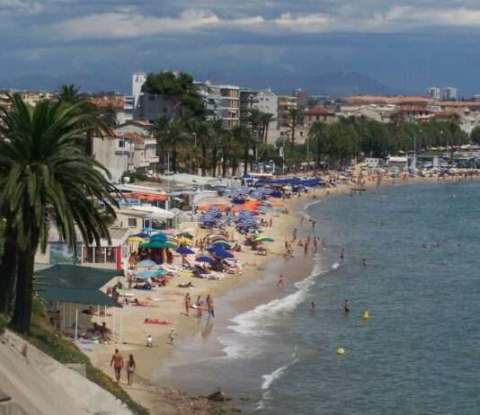 Golfe Juan setzt ein grünes Zeichen am Mittelmeer Baie_de_Golfe_Juan_Wikipedia