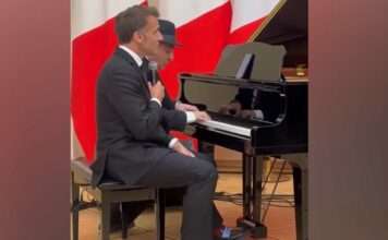Wenn Diplomaten singen: Emmanuel Macron, Aznavour und die Macht der symbolischen Geste Macron_Eriwan-singend_ScreenYoutube