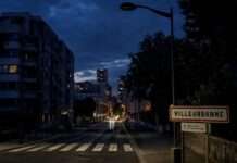 Wenn die Straßen dunkel bleiben: Kupferdiebstähle verunsichern Villeurbanne Straße-Nacht-Villeurbanne_Illustration