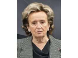 Bernadette_Chirac_Wikipedia